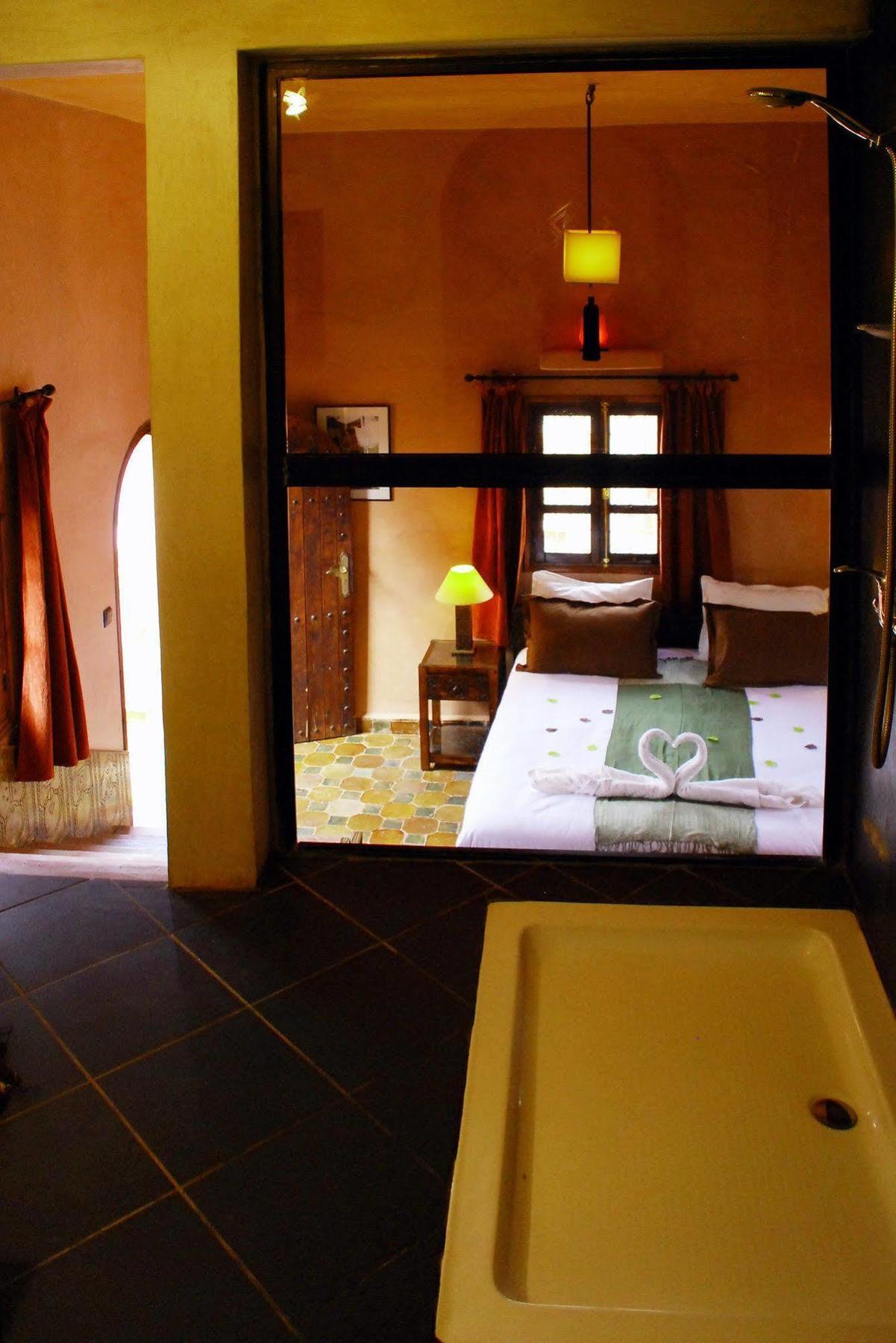 Bed and Breakfast Kasbah Isfoula And Spa Ajt Bin Haddu Zewnętrze zdjęcie