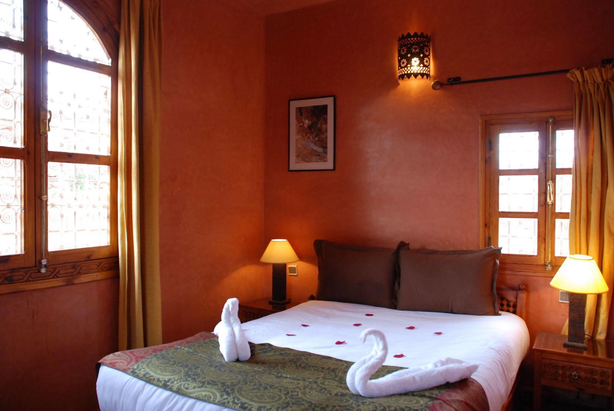 Bed and Breakfast Kasbah Isfoula And Spa Ajt Bin Haddu Zewnętrze zdjęcie